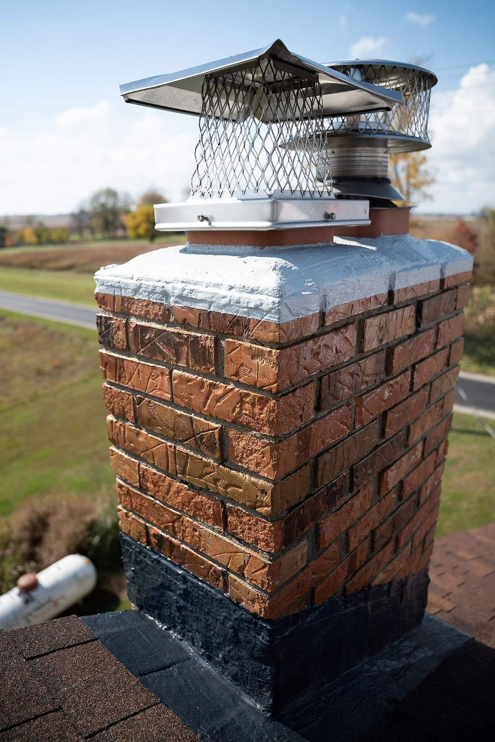 MasonryDefender Chimney Brick Sealer, Clear Water-Based Siloxane Sealer - Bre...