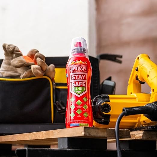 LifeSafe Technologies StaySafe All-in-1 Portable Fire Extinguishing Spray |