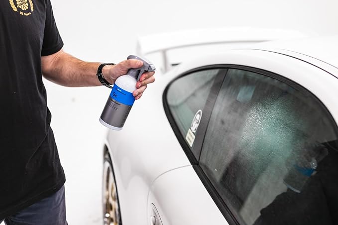 KOCHCHEMIE - Glass Cleaner - Effortlessly Removes Stubborn Dirt, and Residues;