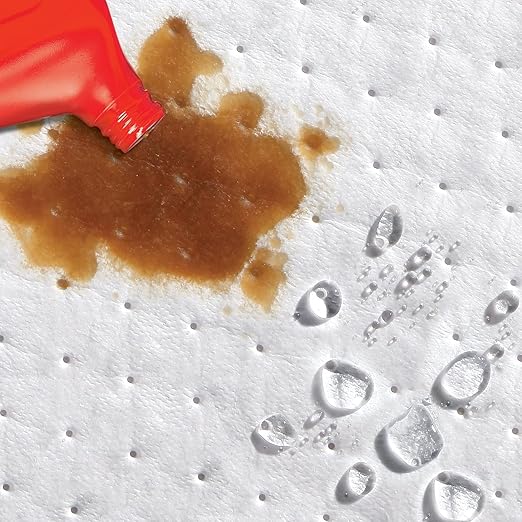 PIG Oil-Only Absorbent Mat Pad | Pack of 100 Mediumweight Oil Pads | Absorbs