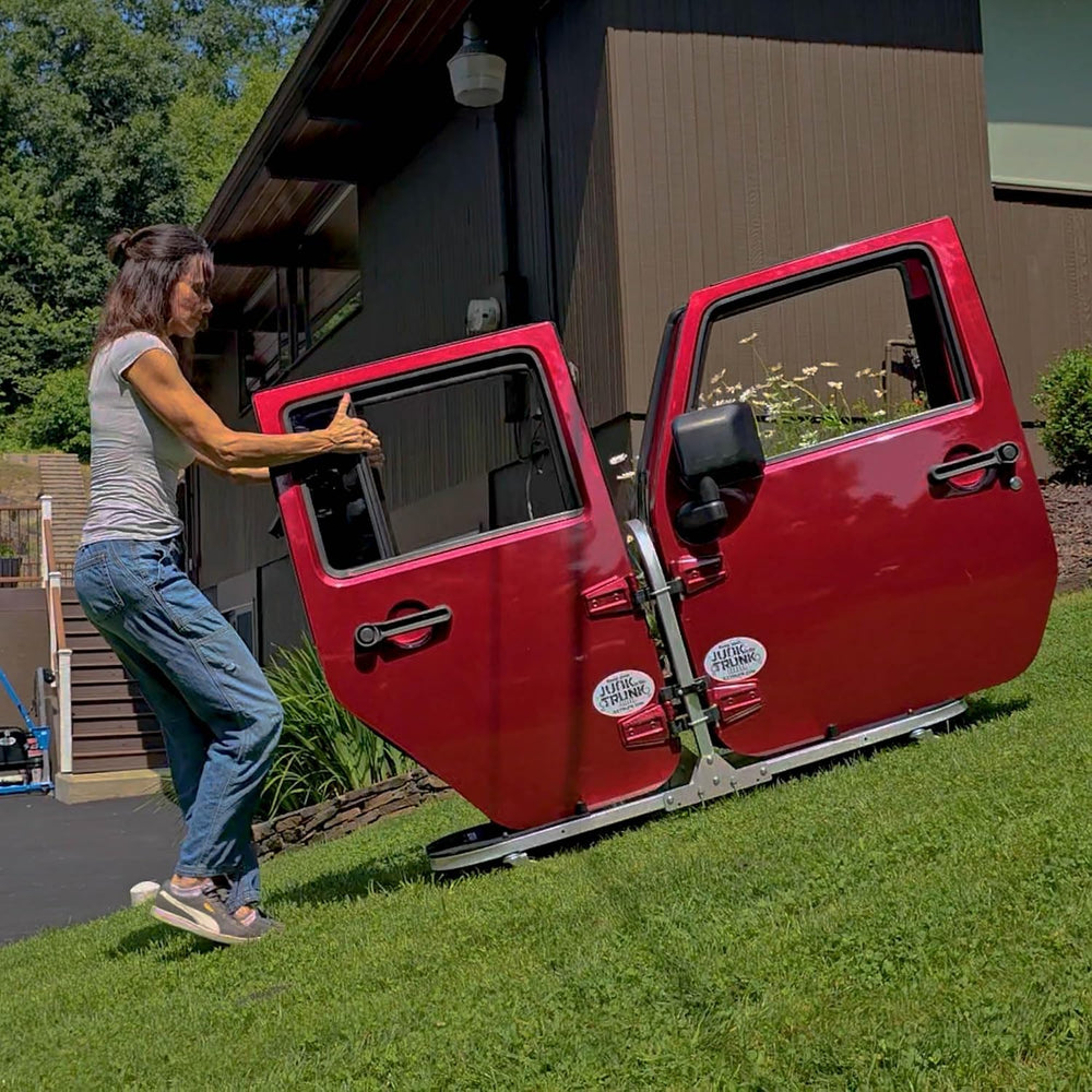 Does Your Cart Lock Doors Down? Avoid Costly Chips & Dents•Fully Carpeted...