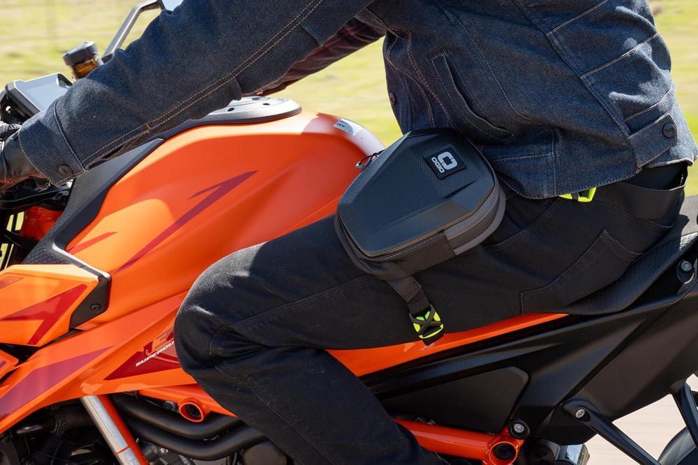 OGIO MOLDED LEG BAG, BLACK | Water-Resistant EVA Molded Front Panel, Inside Z...